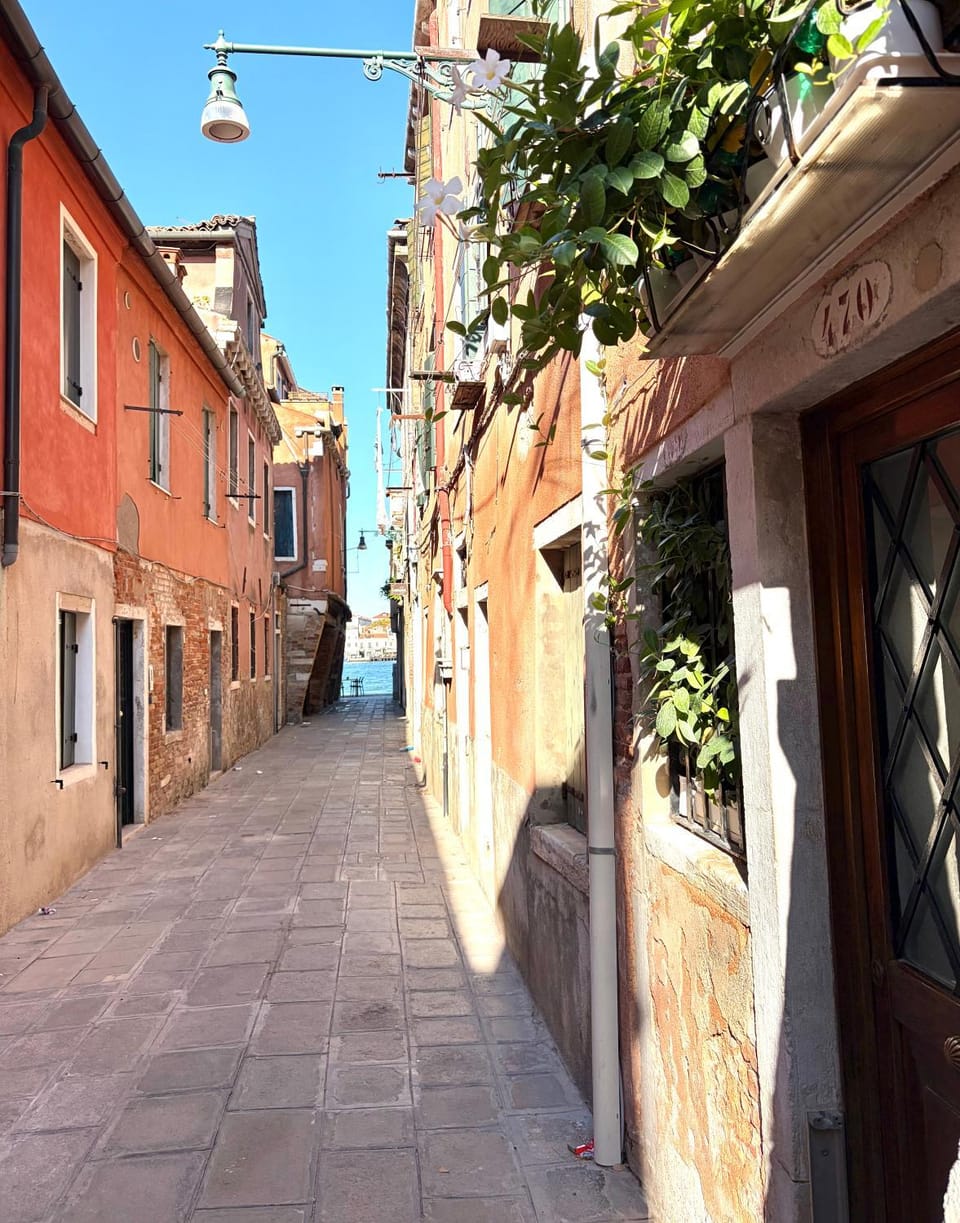 Property building, Street view