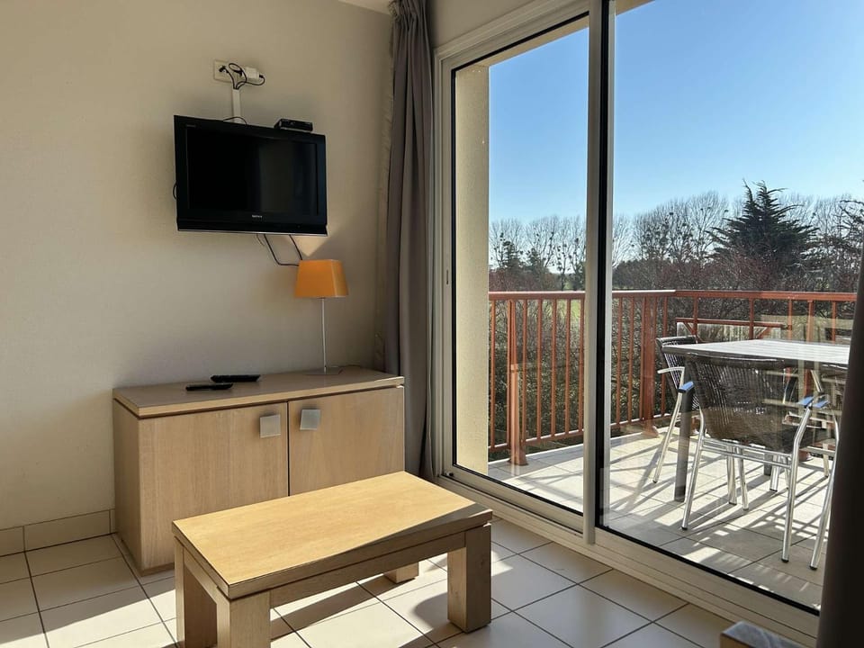 100 - Appart duplex 6p avec piscine collective. Apartment in Brittany