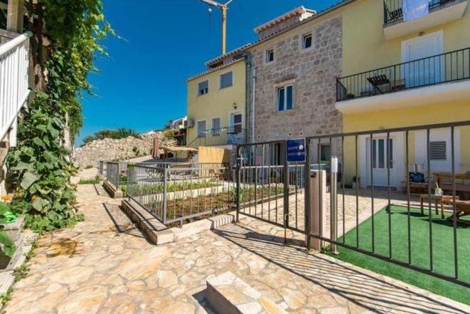 Stone Casa Apartment in Dubrovnik