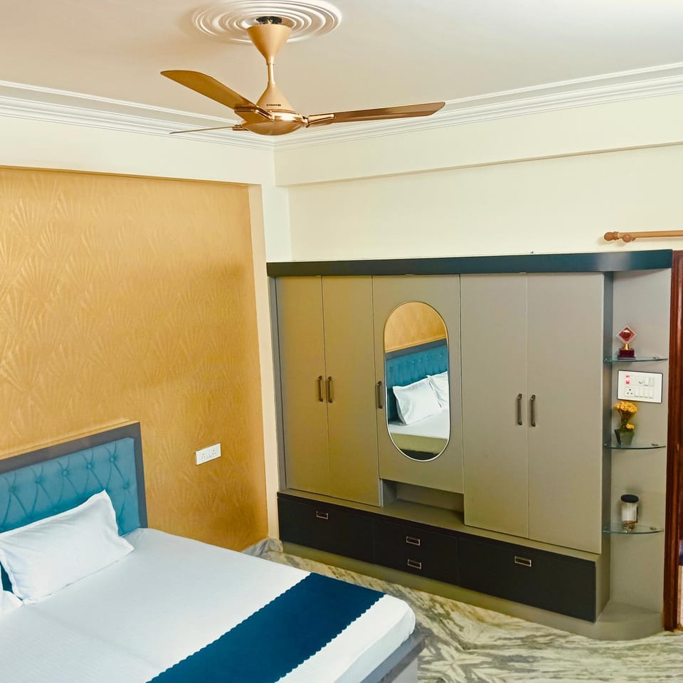 Bed, Bedroom, wardrobe