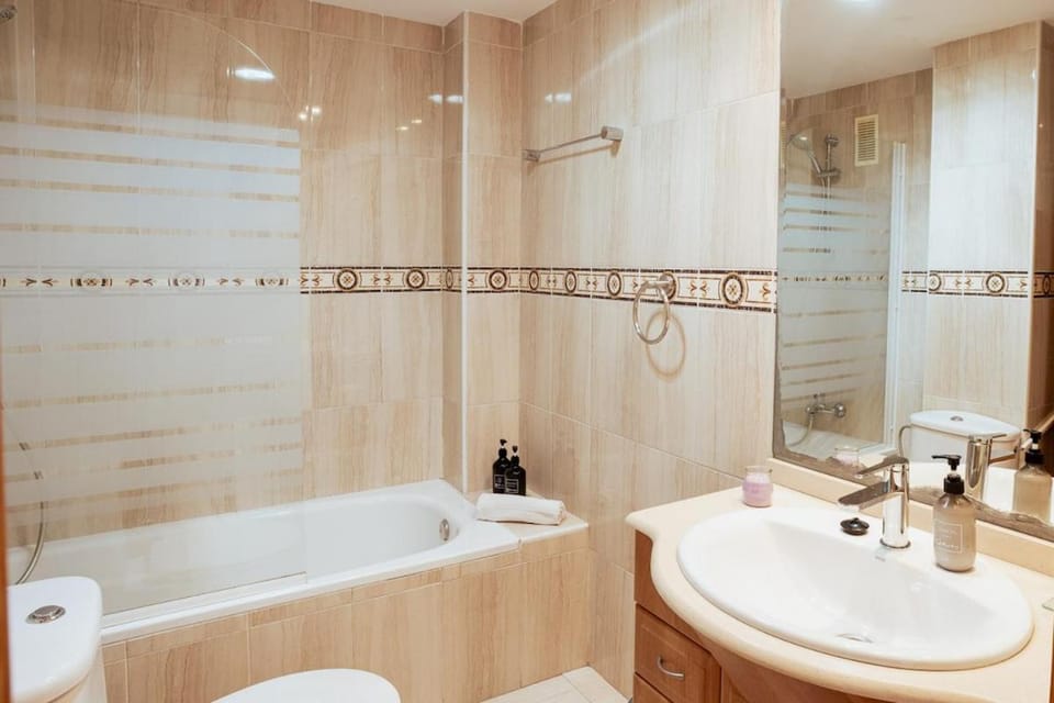 Apt Urb Las Lanzas with pool and beach Apartment in Alacantí