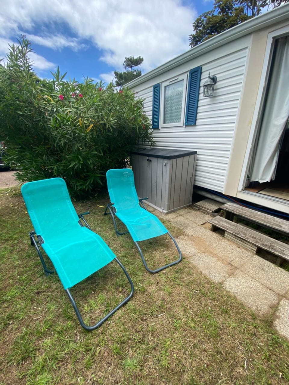 Garden, sunbed