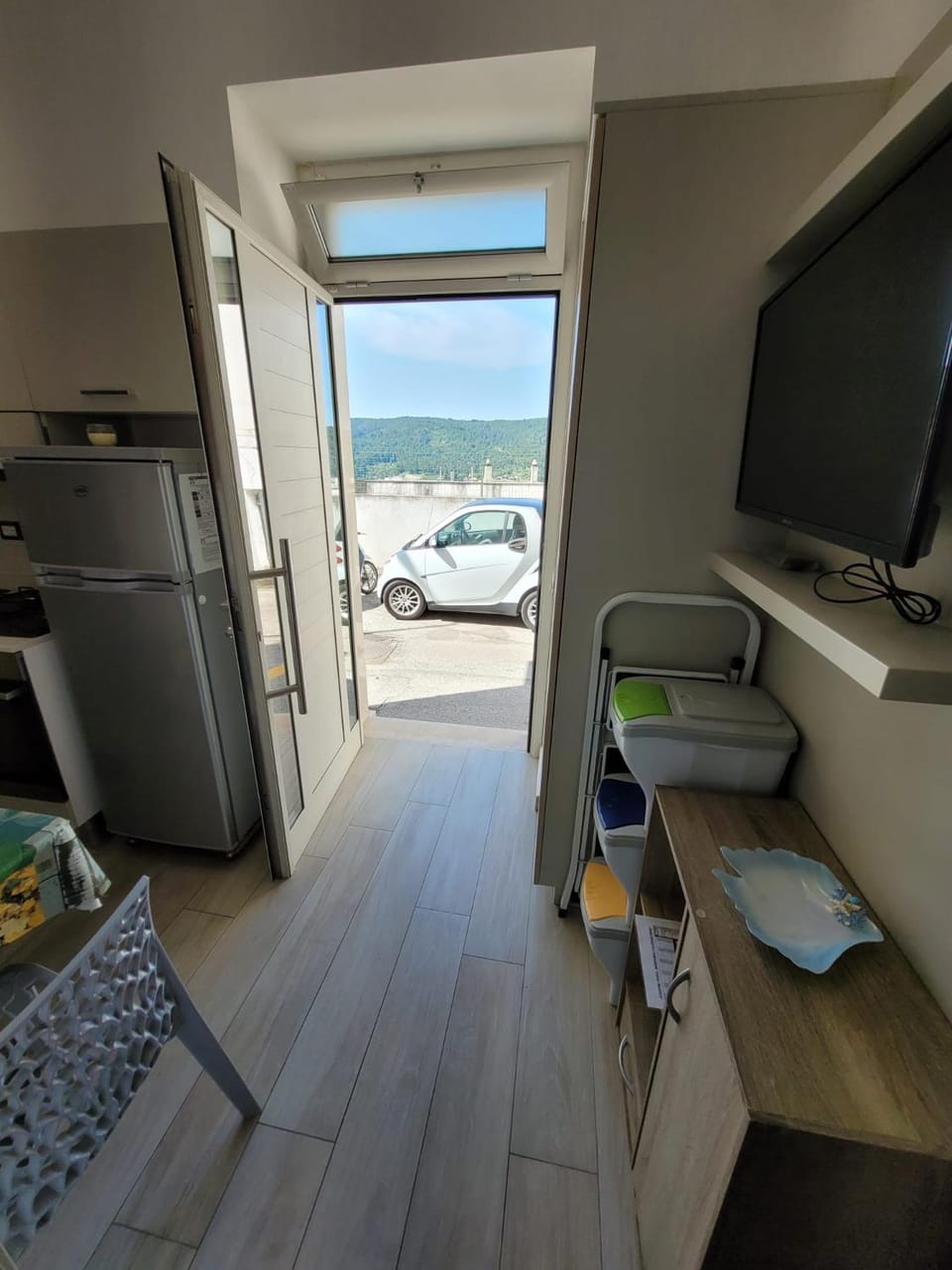 TV and multimedia, Dining area