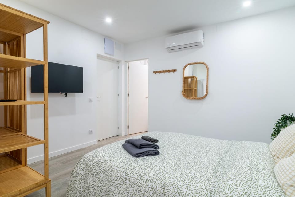 Salatan Apartments, Plaza Paris Apartment in Lloret de Mar
