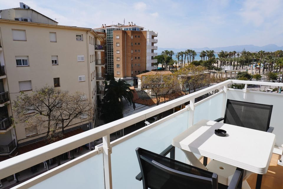 Hotel Ram Rooms Tahiti Hotel in Salou