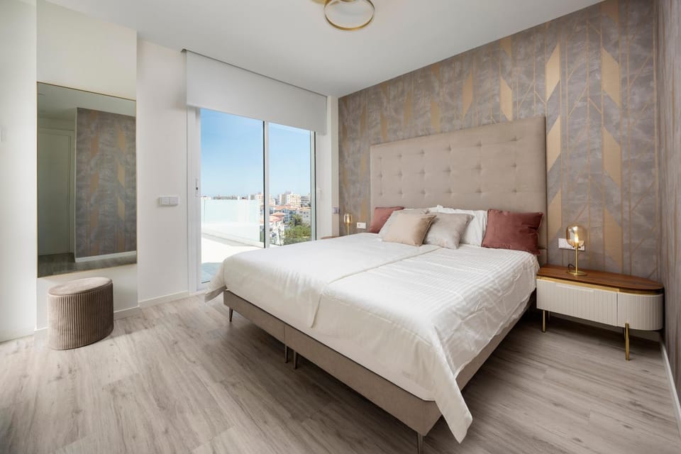 Living room, Bedroom