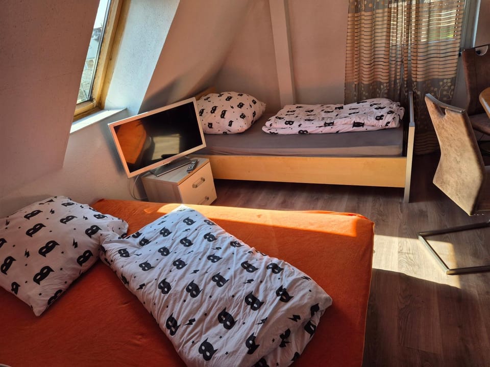 Property building, Living room, Bedroom