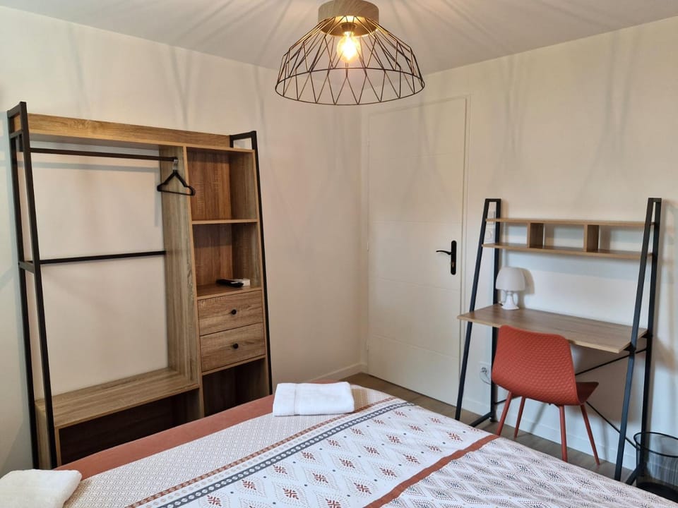 Seating area, wardrobe