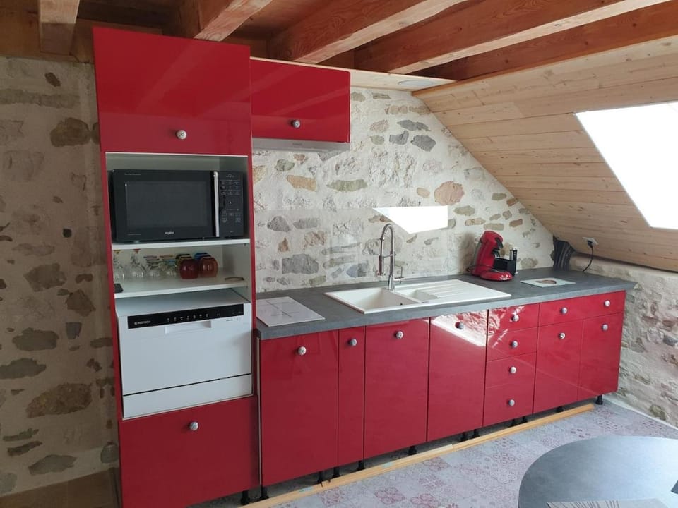 Kitchen or kitchenette