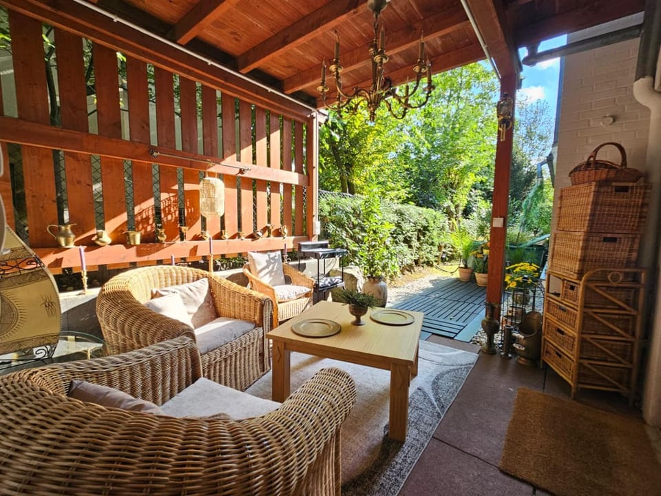 Garden, Balcony/Terrace, Seating area