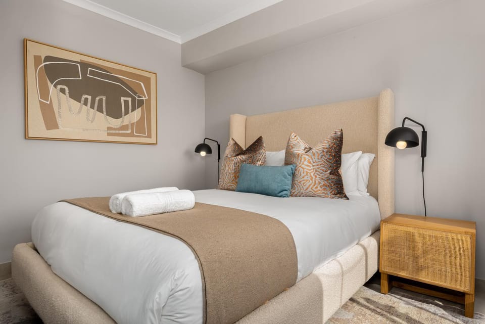 Stylish Sea Point Apartment Apartment in Sea Point