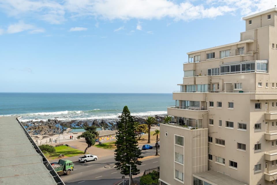Stylish Sea Point Apartment Apartment in Sea Point