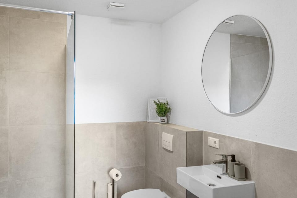 Toilet, Bathroom