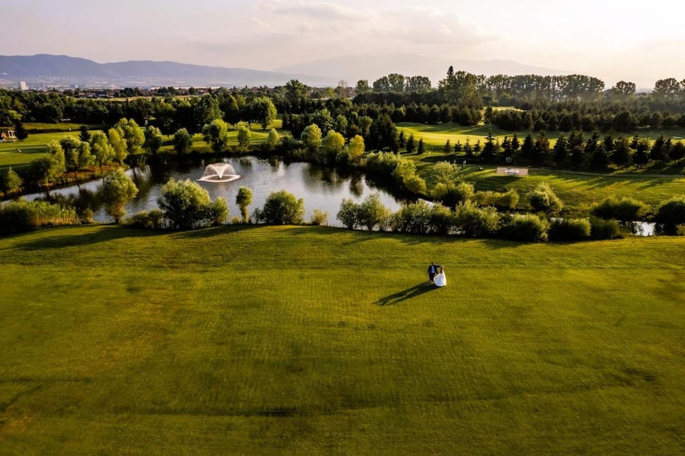 Spring, Day, Natural landscape, Bird's eye view, Golfcourse, Lake view, Mountain view, River view