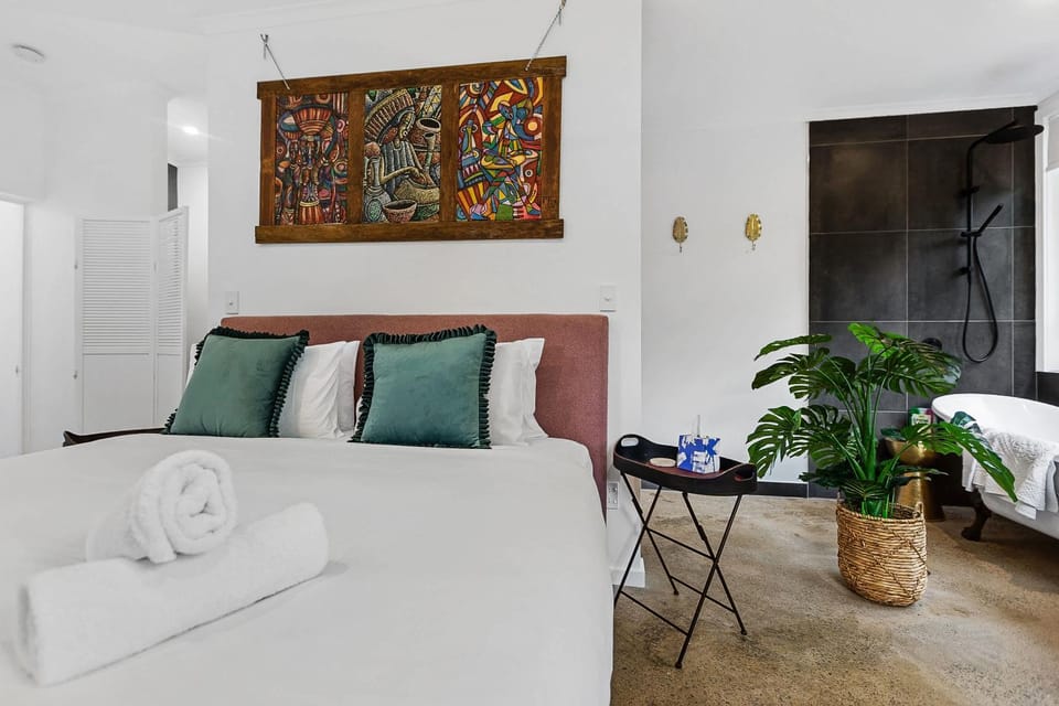 Hideout Machans -Pool BBQ Beach and Pet friendly House in Cairns