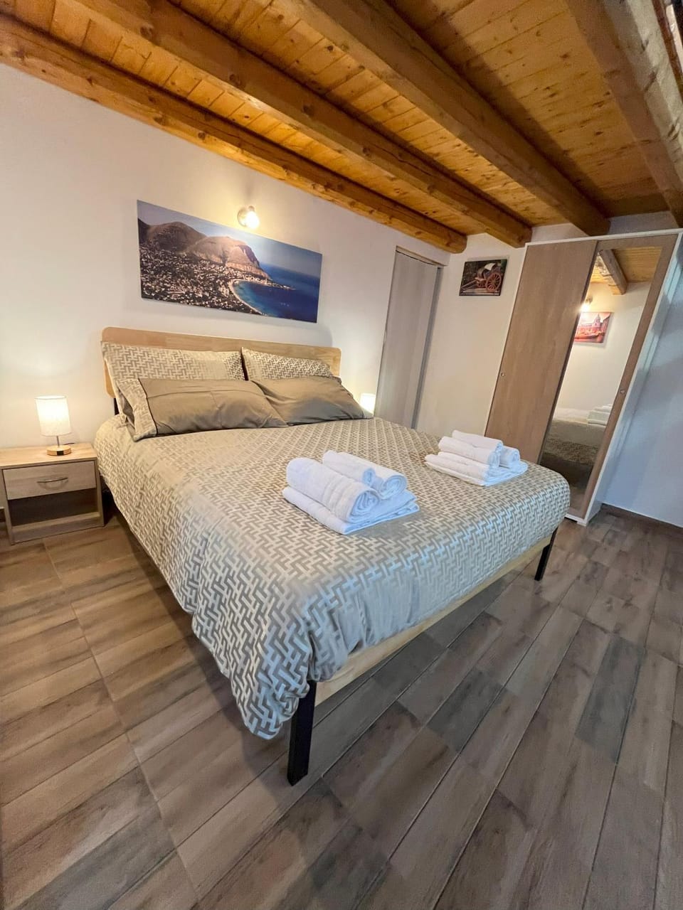 Bed, Photo of the whole room, Bedroom, towels, wardrobe