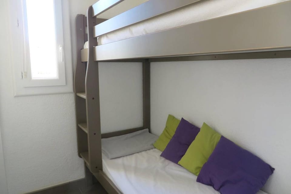 AGREABLE ET SPACIEUX APPARTEMENT AVEC TERRASSE Apartment in Agde