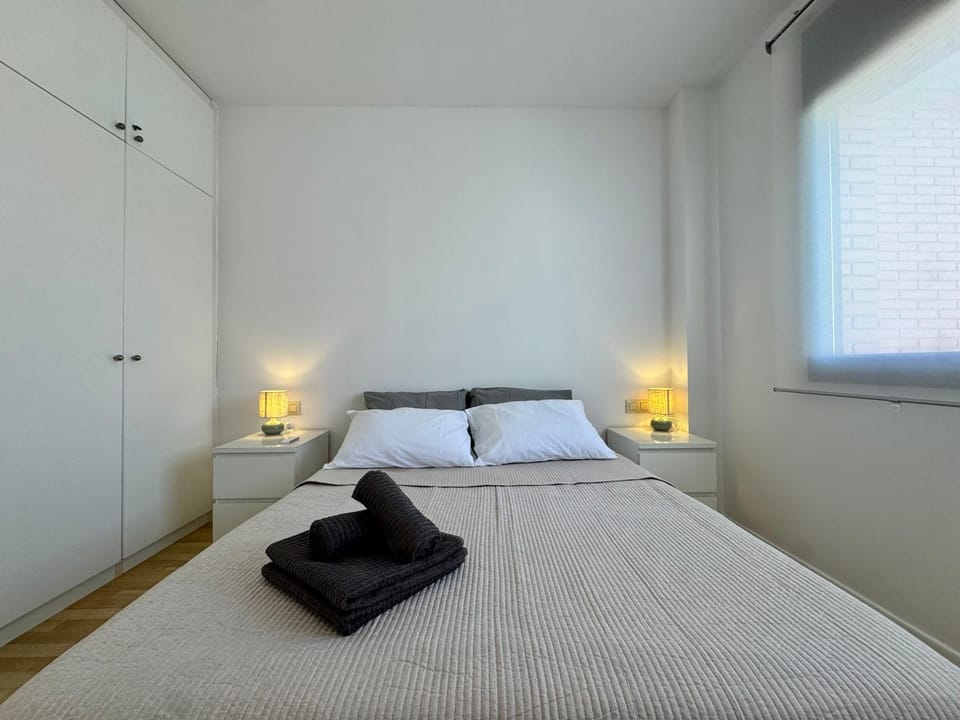 Bed, Photo of the whole room, Bedroom, towels, wardrobe