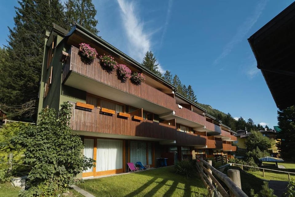 Property building, Garden