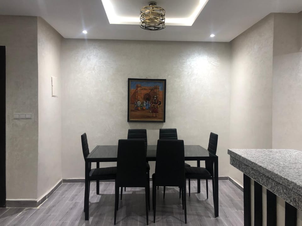APPARTEMENT MODERNE AU CENTRE m Apartment in Marrakesh