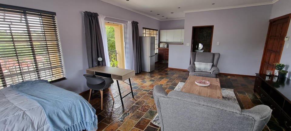 Studio View Apartment in Roodepoort
