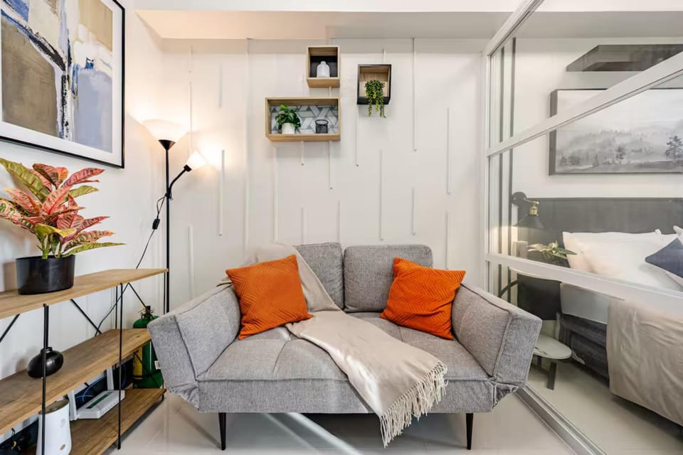 Living room, Seating area