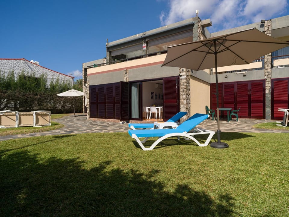 Patio, Garden, Garden view