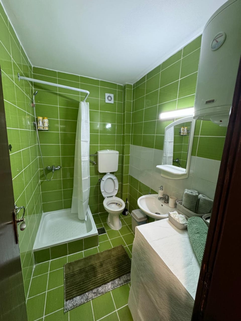 Shower, Bathroom