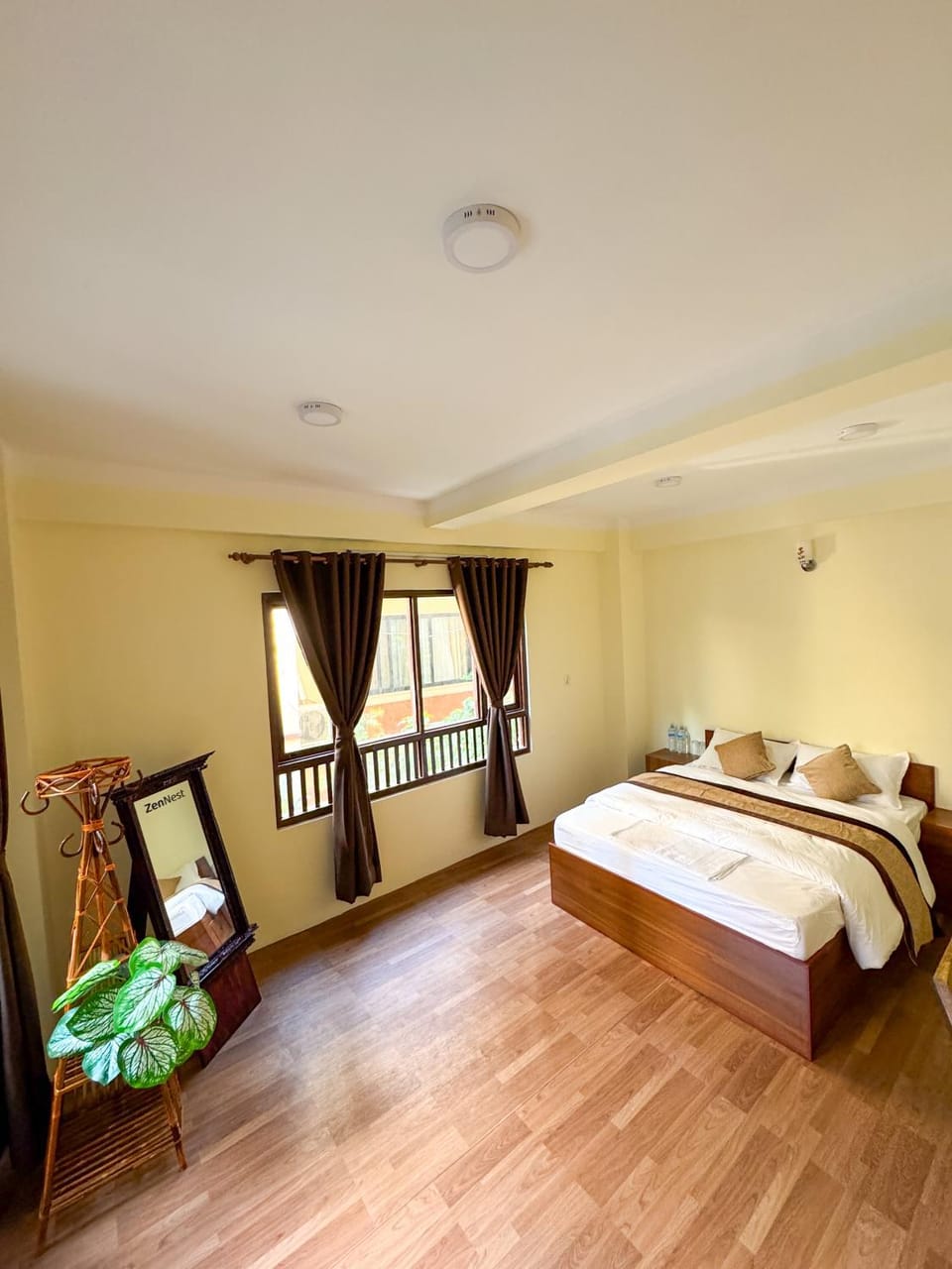 Bed, Photo of the whole room