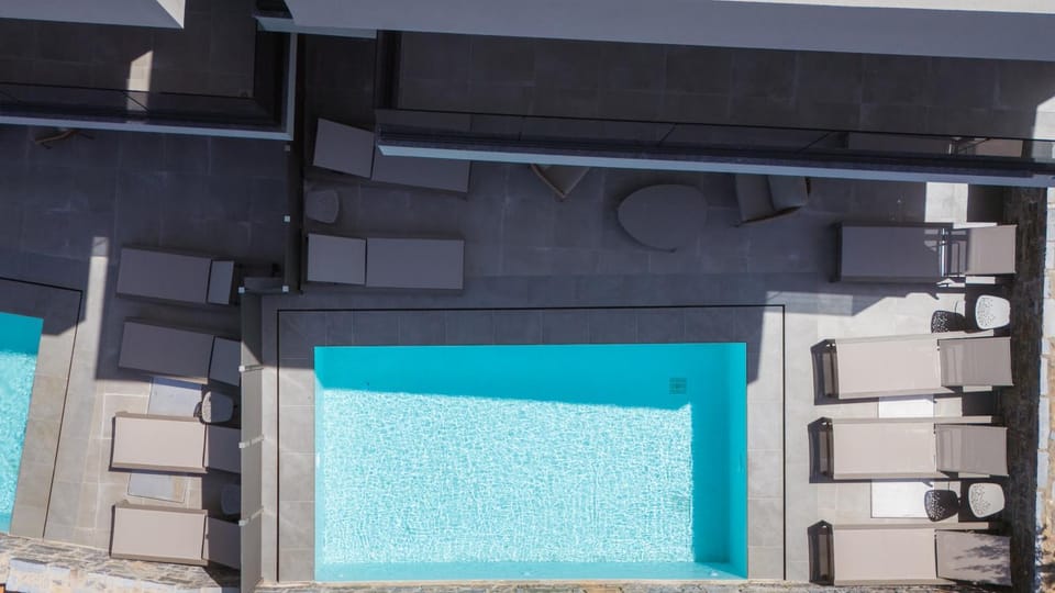 Day, Pool view, Swimming pool