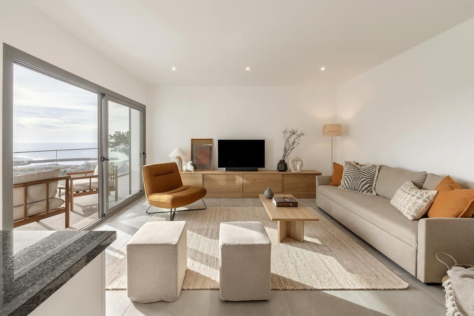 Communal lounge/ TV room, TV and multimedia, Living room, Seating area
