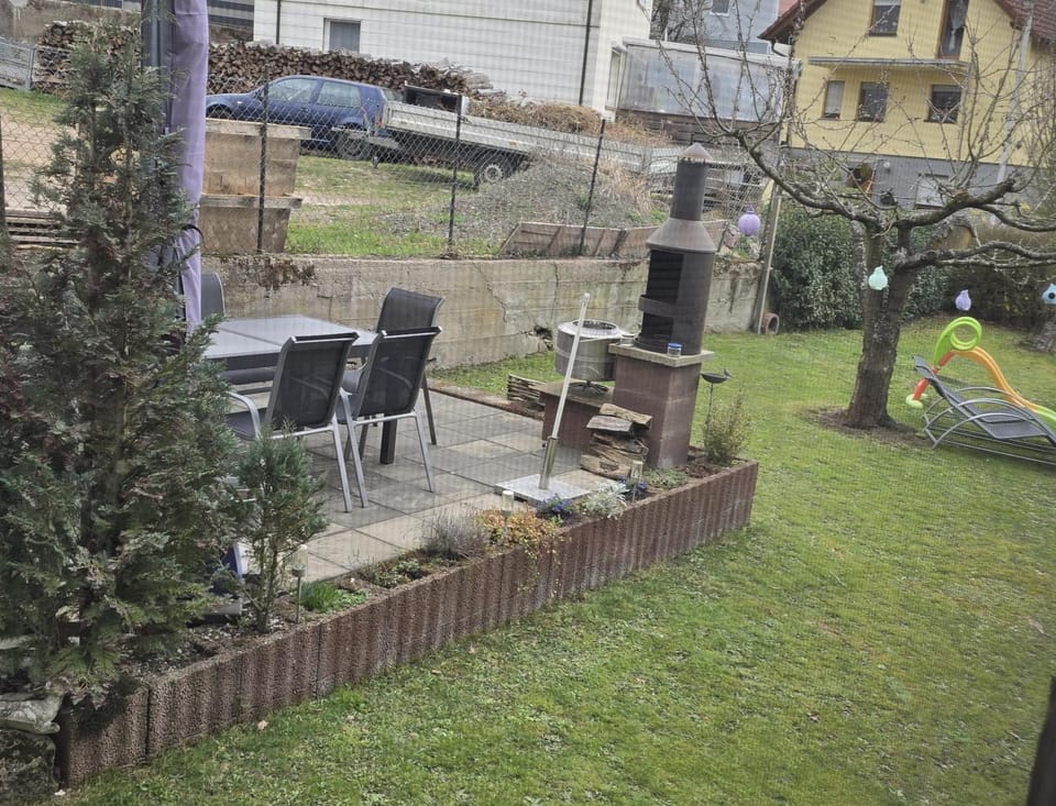 BBQ facilities, Balcony/Terrace, Garden view