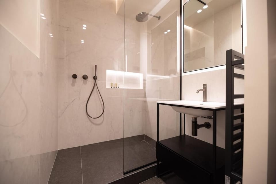 Sentez vous comme chez vous au coeur du Marais Apartment in Paris