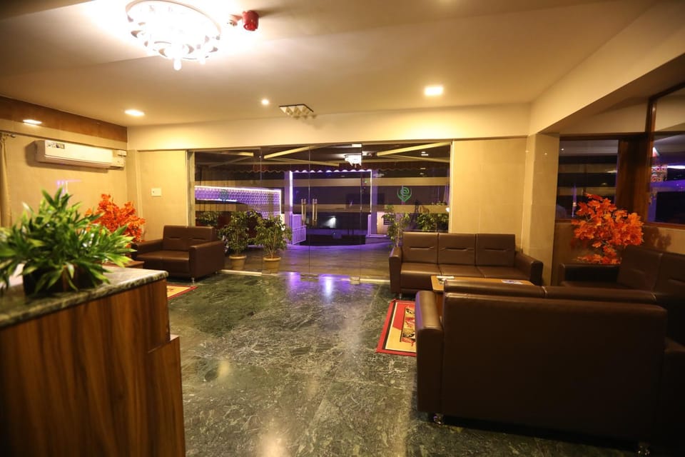 Lobby or reception, Seating area