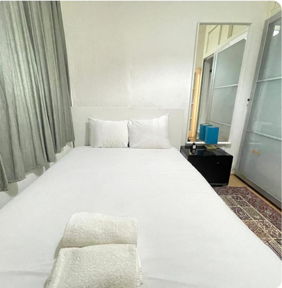 Hyde park gate apartment Apartment in City of Westminster