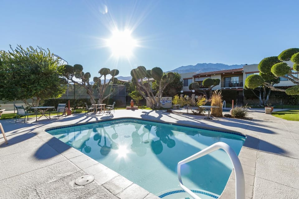 Ranch Club Serenity House in Palm Springs
