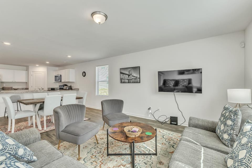 5BR Retreat with Garage Parking home House in Rocky Mount