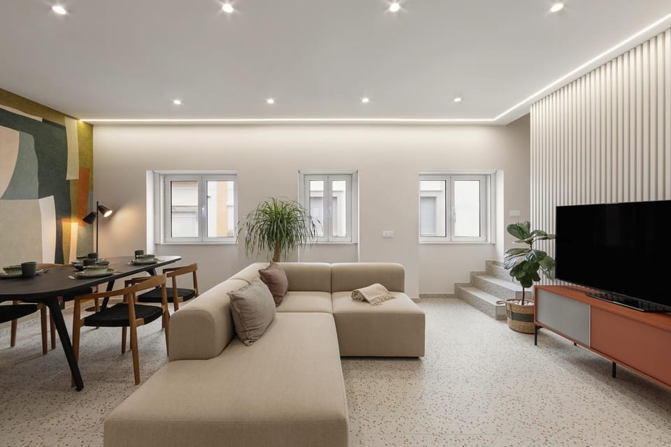 Communal lounge/ TV room, TV and multimedia, Living room, Seating area