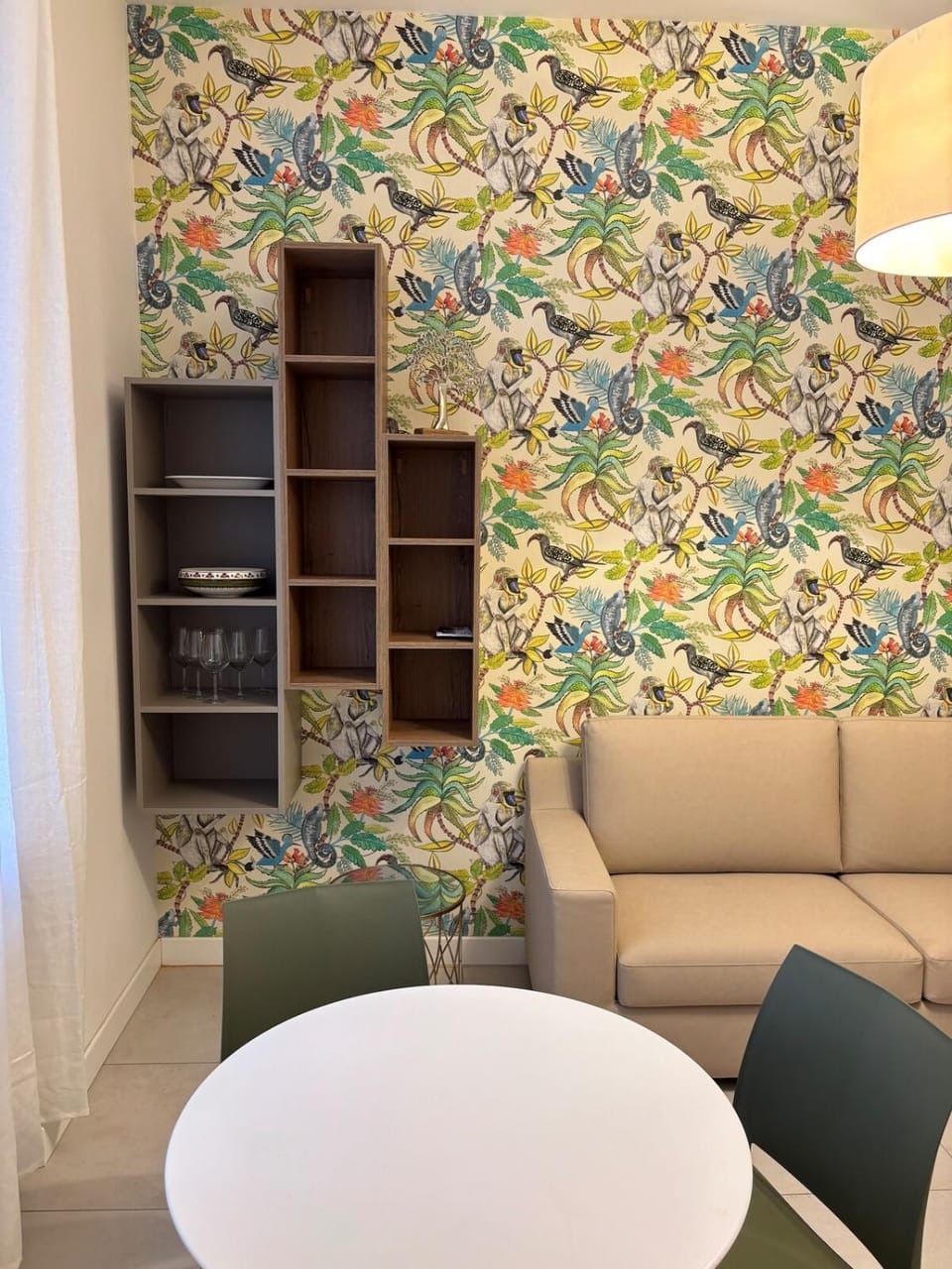Florence Tropical Suite Apartment in Florence
