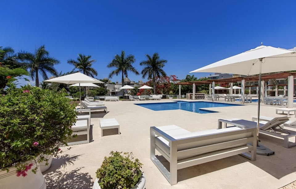 Day, Pool view, Swimming pool