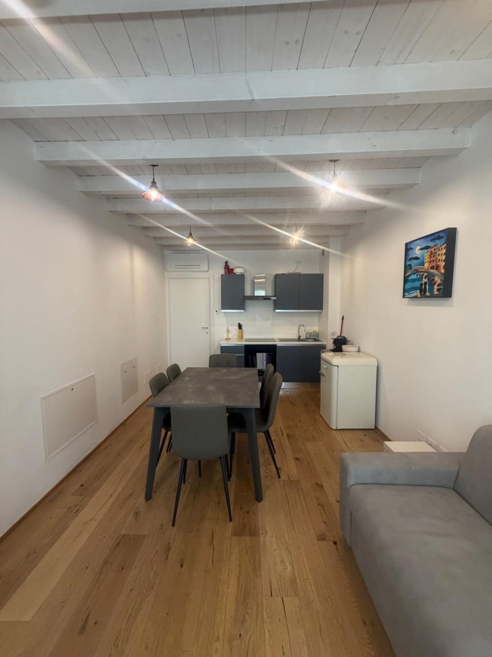 Living room, oven, kitchen