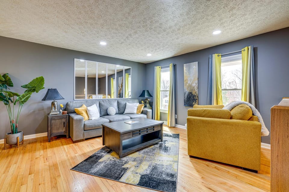 1 Mi to Dtwn Lynchburg: Charming Family Home! House in Lynchburg