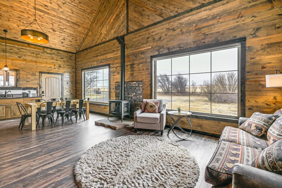 Hike, Hunt & Unwind: Mtn-View Cabin in Del Norte! Cabin in Colorado