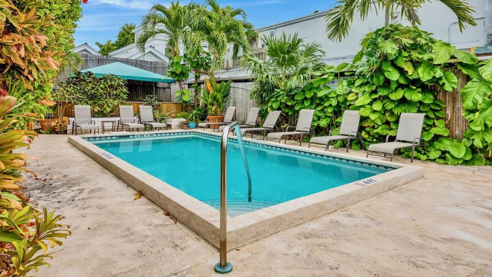 Tortuga Suite by Last Key Realty House in Key West