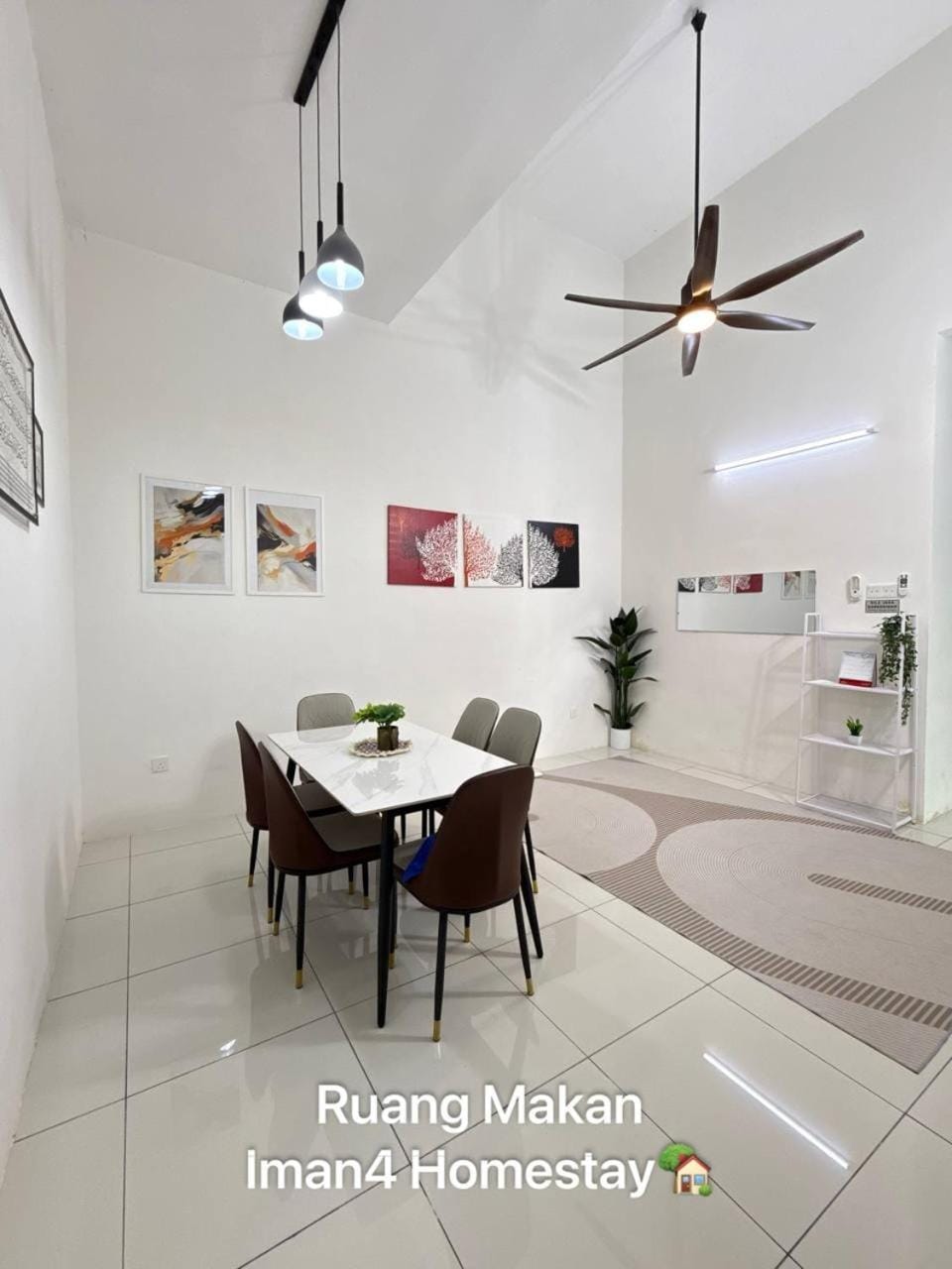 Seating area, Dining area