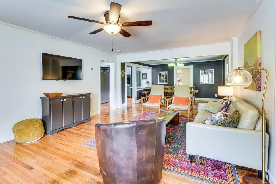 Bike, Hike & Unwind at Doodle Trailside Retreat House in Pickens County