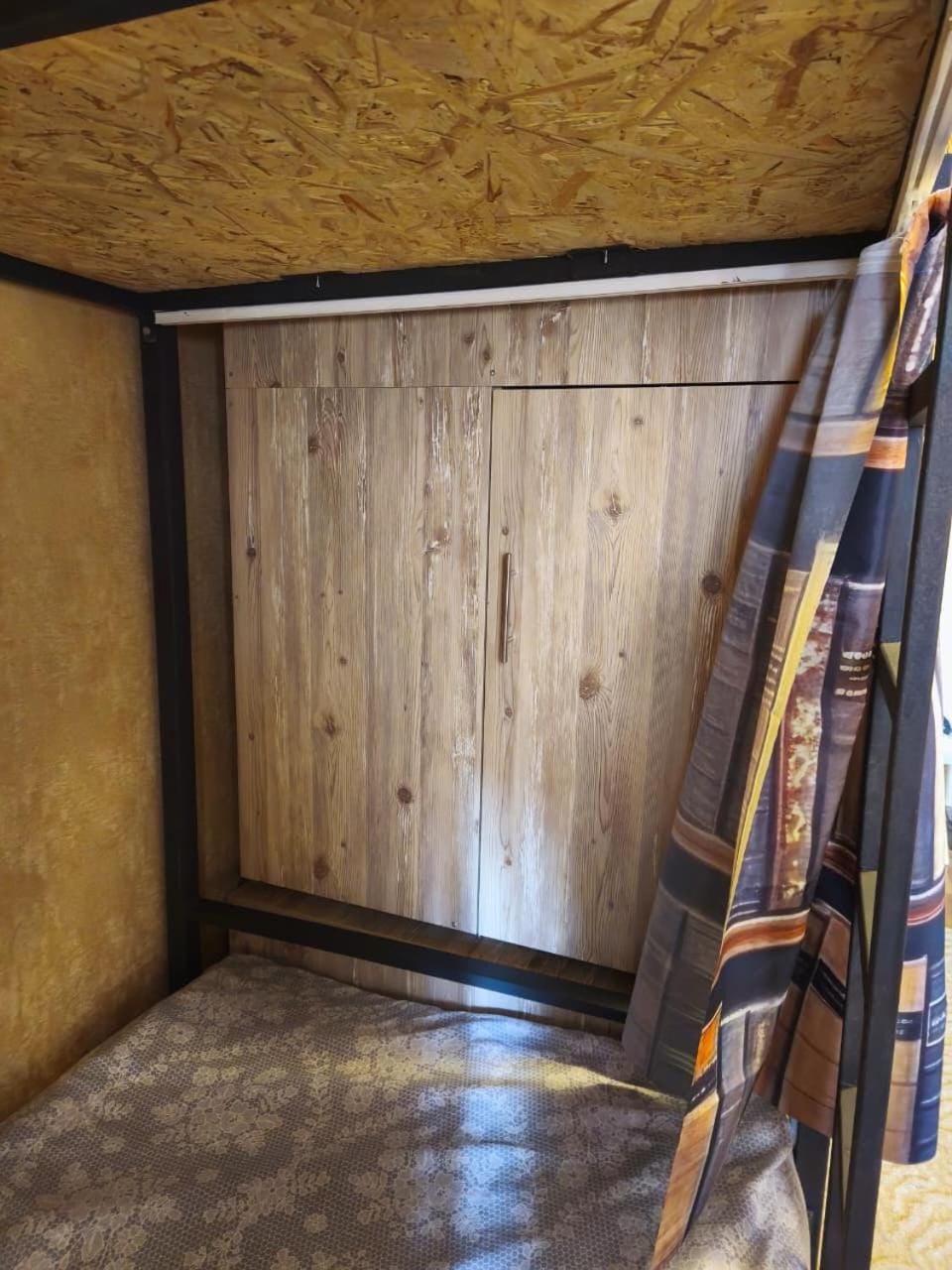locker