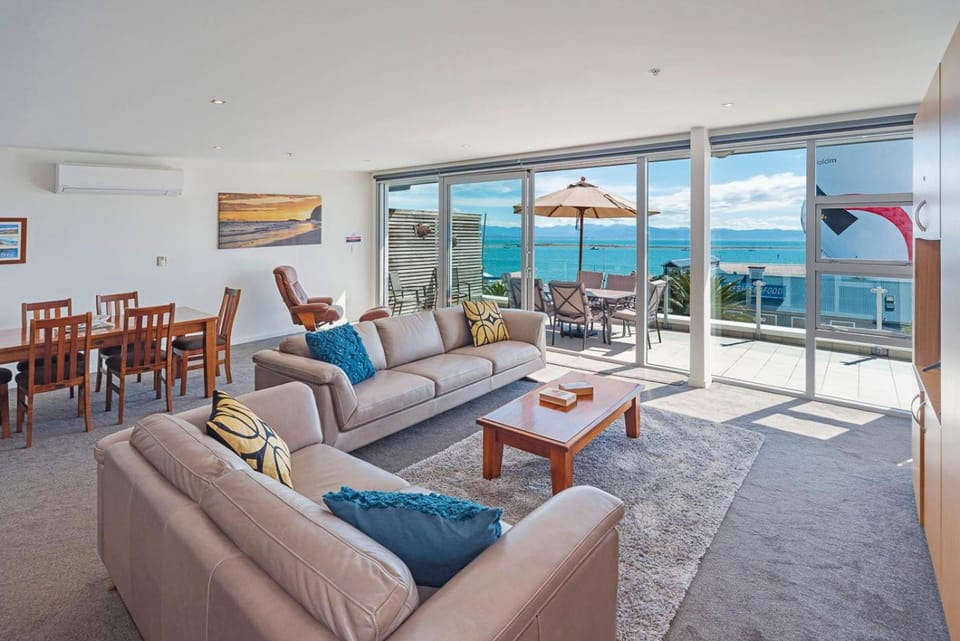 Patio, Living room, Dining area, Sea view