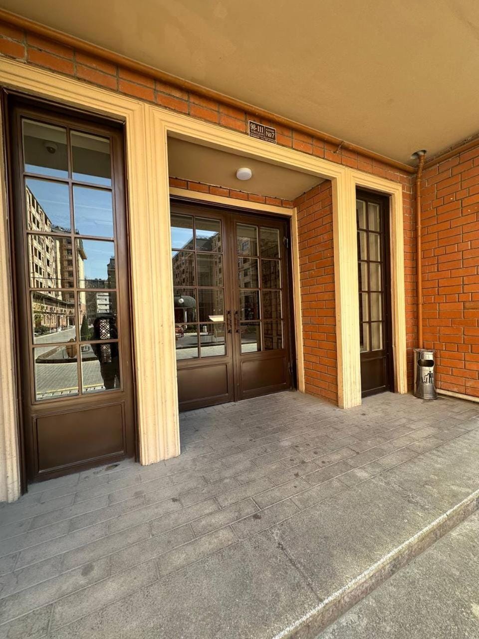 Elegant Penthouse with 4Bedrooms Apartment in Europe