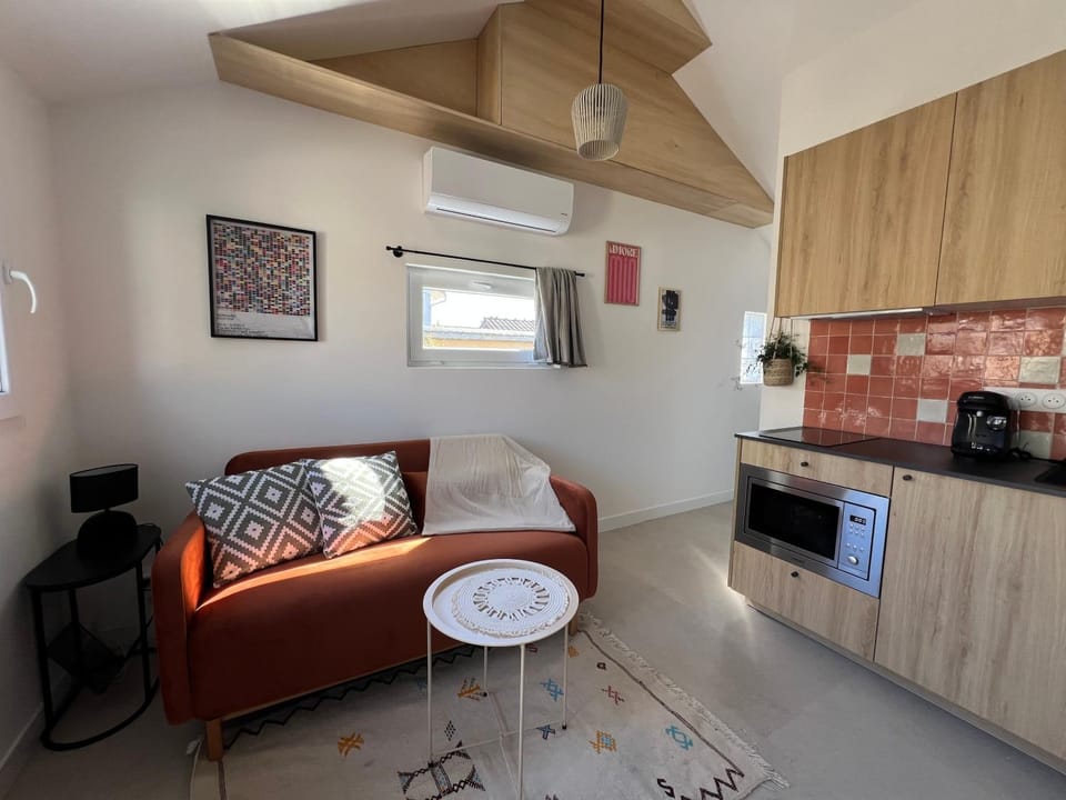 Casa Saint-Bris Chalet in Nouvelle-Aquitaine